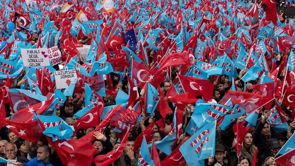 تلاش برای تسریع فرایند الحاق ترکیه به اروپا نیز از وعدههای دیگر اپوزسیون ترکیه است