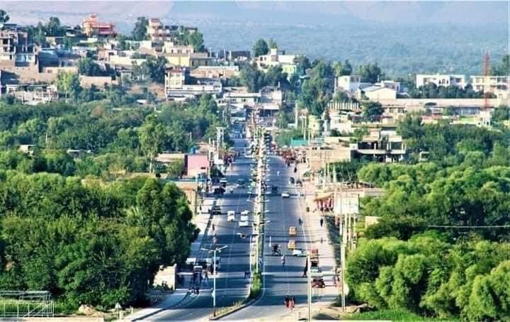 ځايي اوسېدونکي: د لغمان مرکز اړوند علي خېلو سیمه کې په یوه کور کې چاودنه شوې ده 