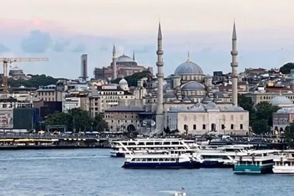 پاکستاني رسنۍ: د استابول مذاکرات له کومې پایلې پرته درول شوي