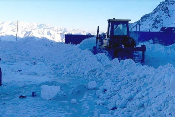 Taliban Reopens Salang Tunnel To Vehicular Traffic