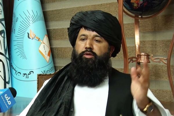 ندامحمد ندیم له زدهکړیالانو غوښتي چې خپل وخت ته ارزښت ورکړي او زیار وباسي