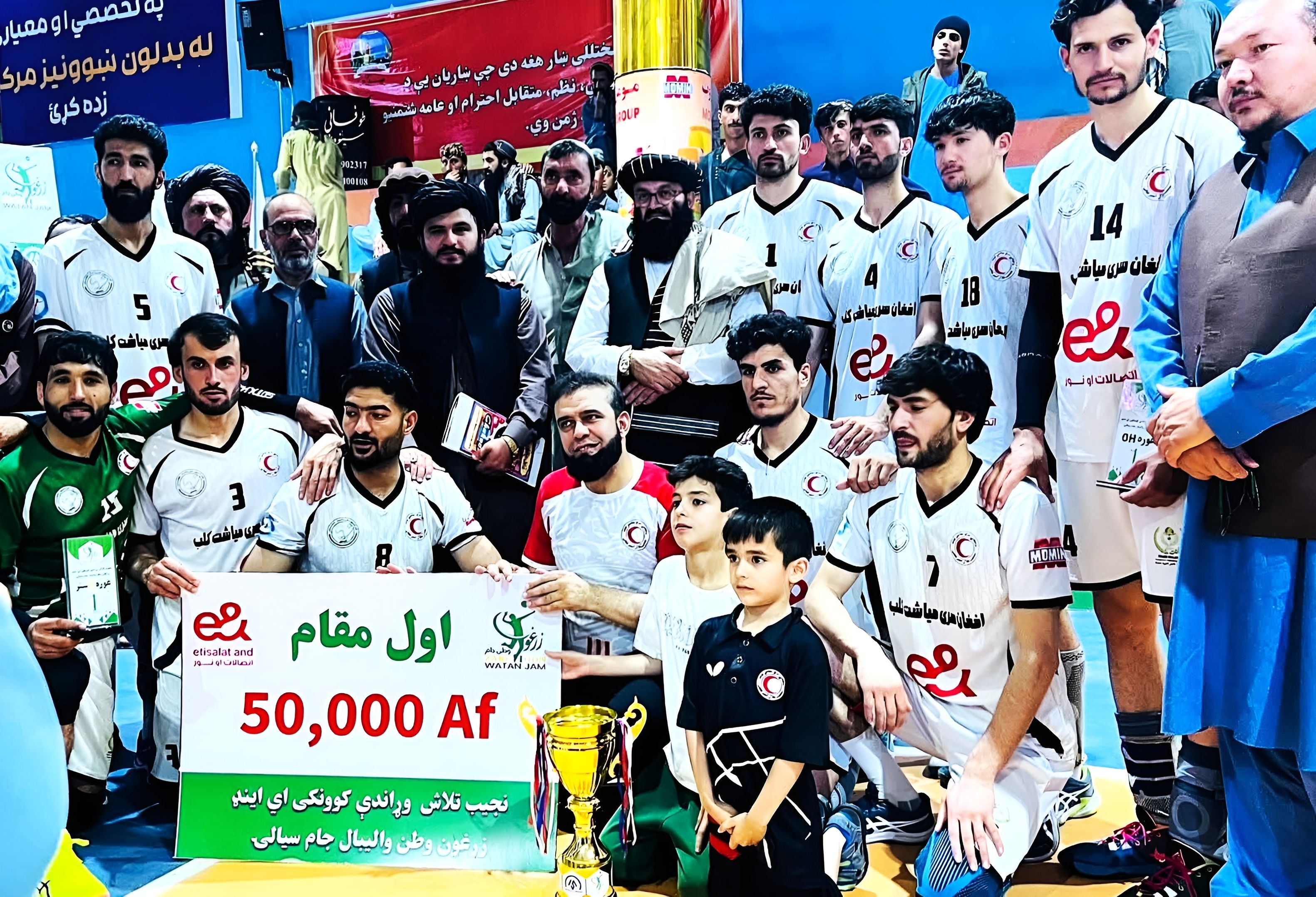 تیم سره‌میاشت قهرمان رقابت‌های والیبال جام سرسبز وطن شد