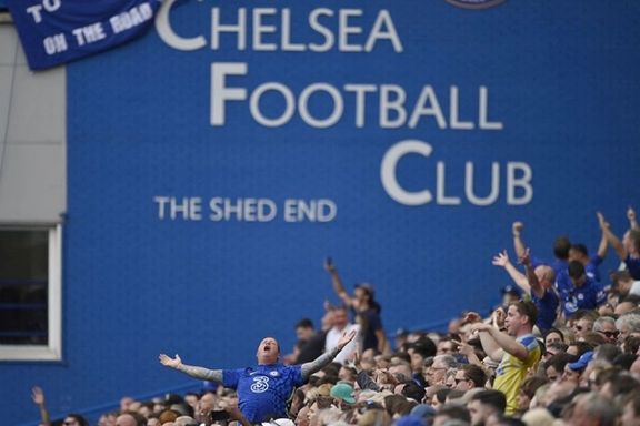 بریتانیا با فروش تیم فوتبال چلسی به گروهی از شرکتها موافقت کرد