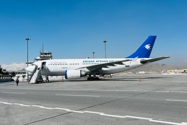 اریانا افغان هوايي شرکت له دې وروسته یو کیلو صادراتي توکي په یو ډالر لېږدوي