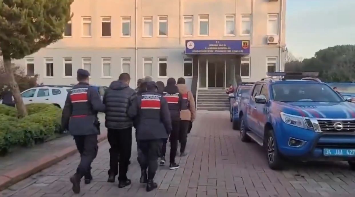 پولیس ترکیه ۹۲ نفر را به ظن همکاری با داعش بازداشت کرد