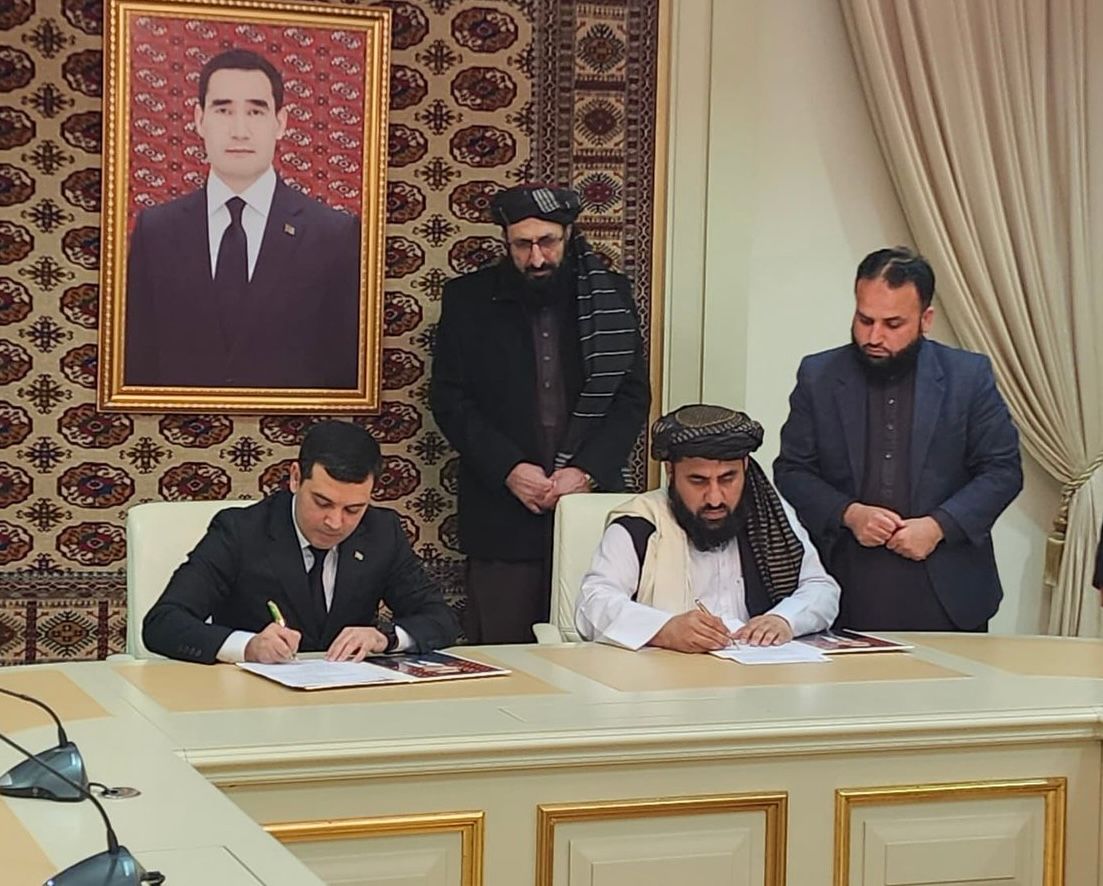 طالبانو د اوه میلیونه ډالرو په ارزښت له ترکمنستان سره د ریل پټلۍ په برخه کې تړون لاسلیک کړ