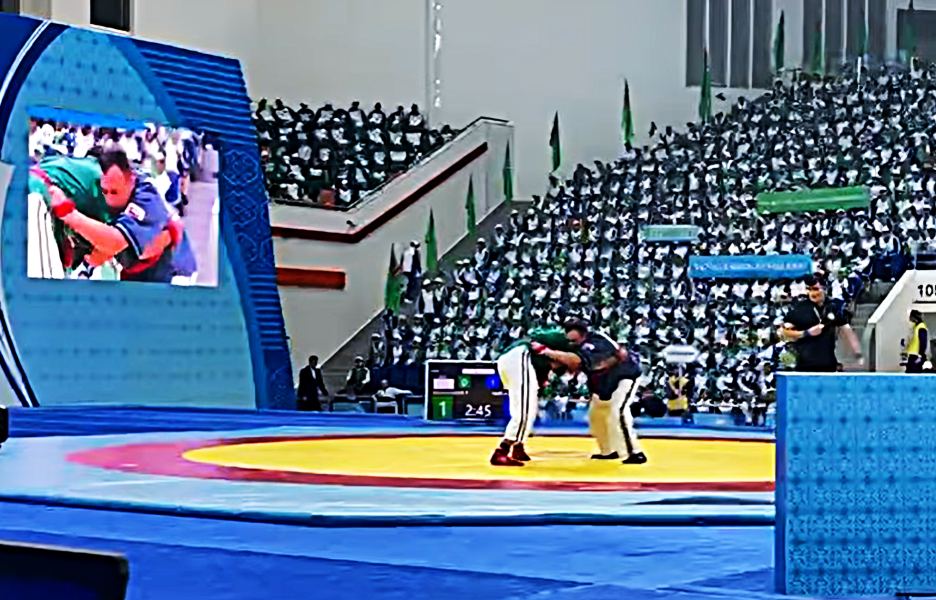 ورزشکاران افغانستان دو پیروزی در مسابقات سبک الیش کشتی رستمی ترکمنستان کسب کردند