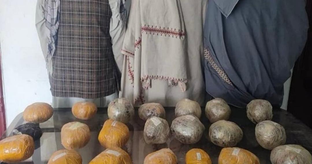 طالبانو په هرات کې ۲۶کیلو ګرامه تریاک نیولي دي