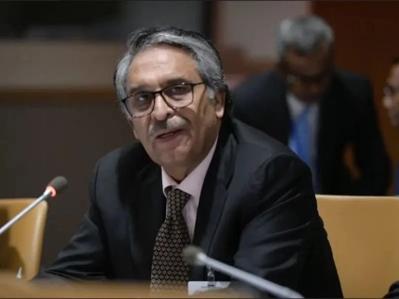 وزارت خارجه پاکستان: مهاجرانی که اسناد رسمی اقامت دارند، میتوانند در پاکستان زندگی کنند