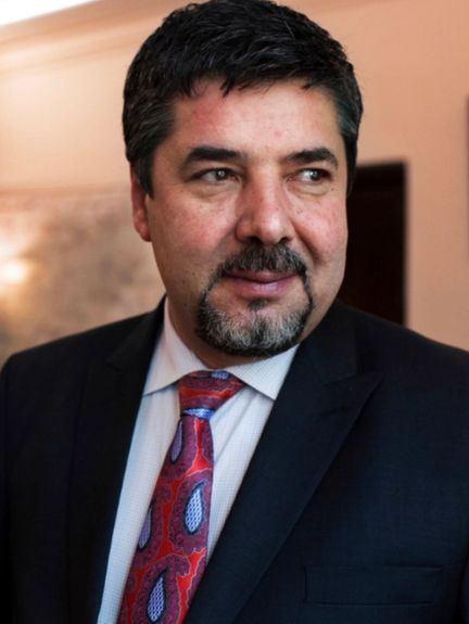 رحمت الله نبیل: پاکستان له سخت سیاسي او نظامي ناورین سره مخ دی