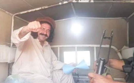 د چمن په پرلت کې له ګډون وروسته، پاکستاني پولیسو علي وزیر نیولی