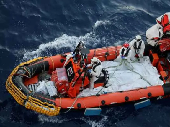 در پی واژگون شدن قایق پناهجویان در سواحل یمن ۱۳ نفر جان باختند