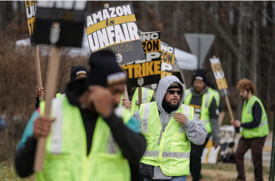 کارگران آمازون در هفت مرکز توزیع در امریکا، در آستانه کریسمس اعتصاب کردند