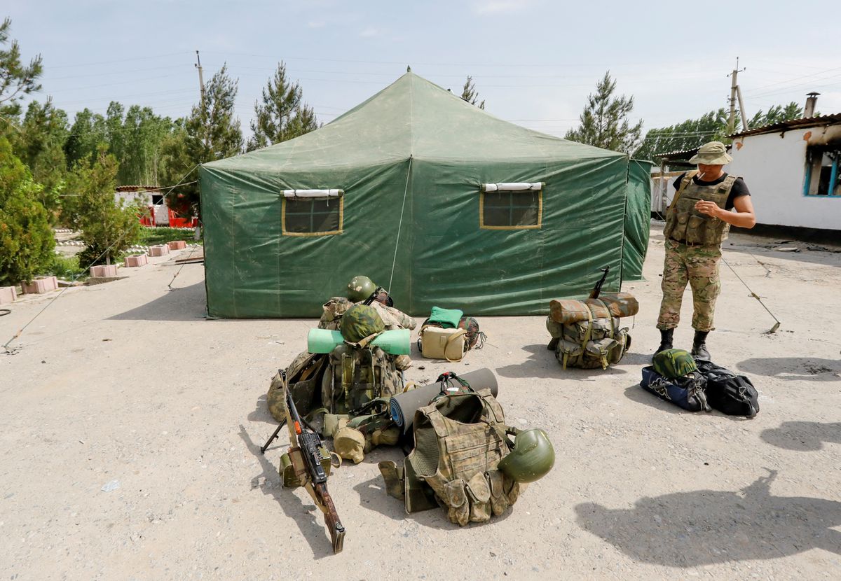 حکومت طالبان از تاجیکستان و قرقیزستان خواست مشکلات خود را از راه گفتگو حل کنند