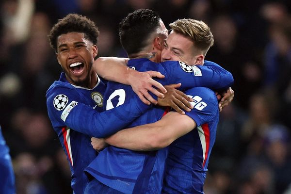 چلسی با نمایش درخشان، بارسلونا را در استمفورد بریج شکست داد