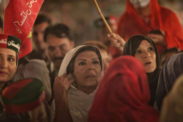 تحریک انصاف ګوند د عمران خان د خوشې کېدو لپاره په ټول پاکستان کې احتجاجي غورځنګ پیلوي