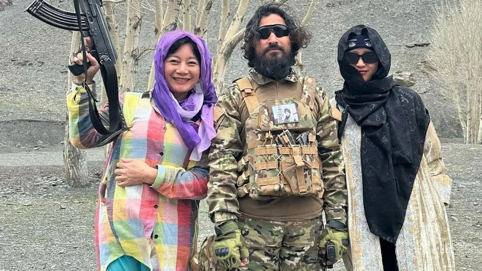 طالبان وايي، یوه میاشت کې شاوخوا دوه زره بهرني وګړي افغانستان ته د کار لپاره راغلي دي