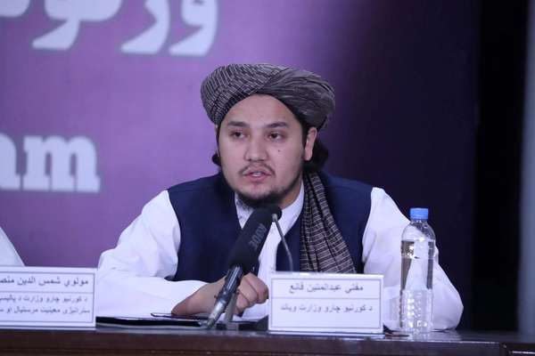 د طالبانو د کورنیو چارو وزارت: دا لا څرګنده نهده، چې پر سلیم پیګیر برید شخصي و که سیاسي