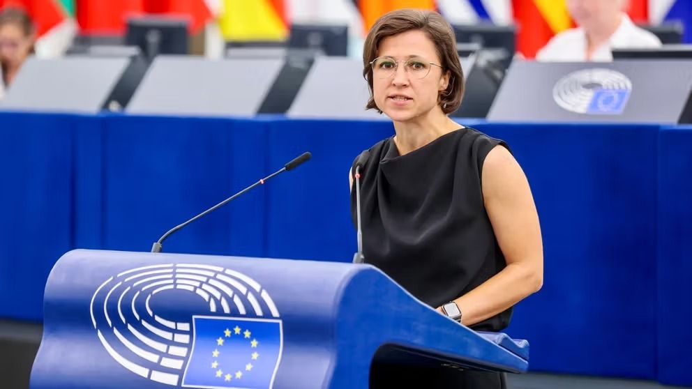 د اروپايي پارلمان غړې: ښايي طالبان د یو بل وژل پیل کړي