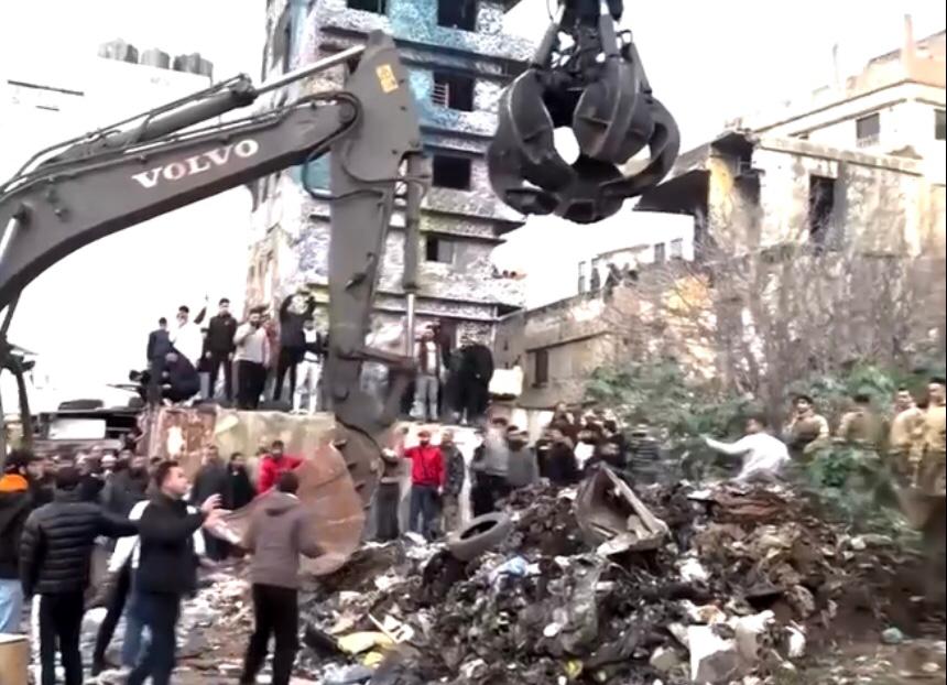 لبنان کې د یوې ودانۍ د نړېدو له امله لږترلږه شپږ کسان مړه شوي دي