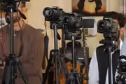 سازمان ملل میگوید طالبان همچنان فعالیت خبرنگاران و رسانهها را محدود میکند
