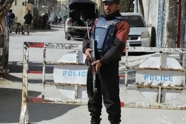 په بنو کې د ډرون څرخکې په برید کې ۲ پاکستاني پولیس ټپیان شوي