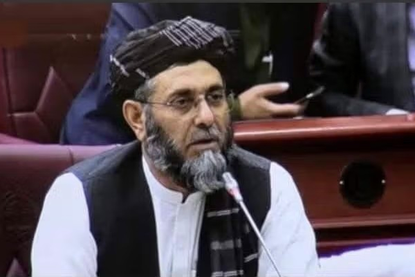 إصابة نائب سابق في البرلمان الأفغاني برصاص مسلحين في إيران