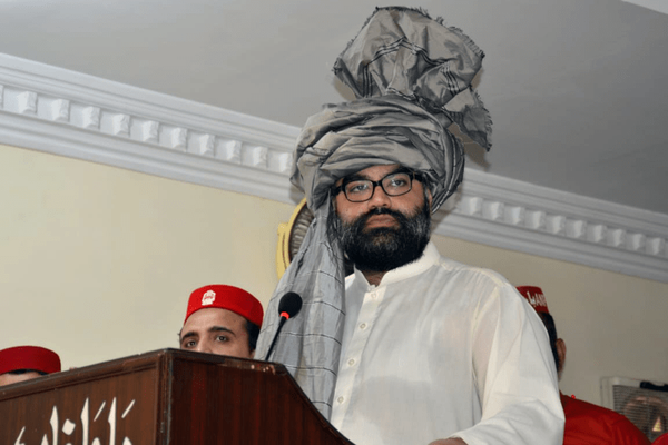 اېمل ولي خان: په پاکستان کې وروستي خونړي بریدونه د استخباراتو جدي ناکامي په ګوته کوي