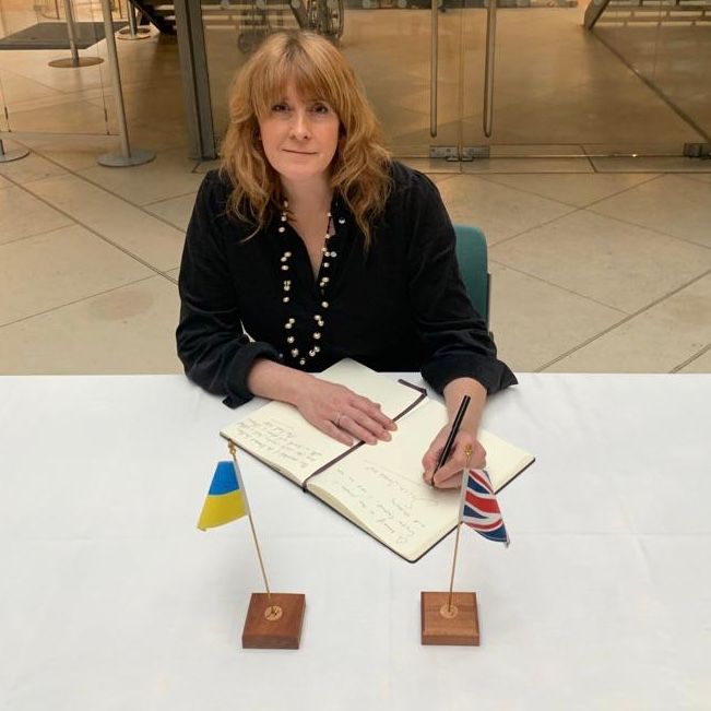 ابراز شرمندگی یک نماینده ارشد پارلمان بریتانیا به دلیل عدم حمایت از امدادگران افغان