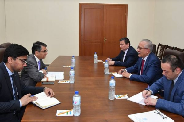 Officials From Uzbekistan, Pakistan Discuss Construction of Railtrack Through Afghanistan