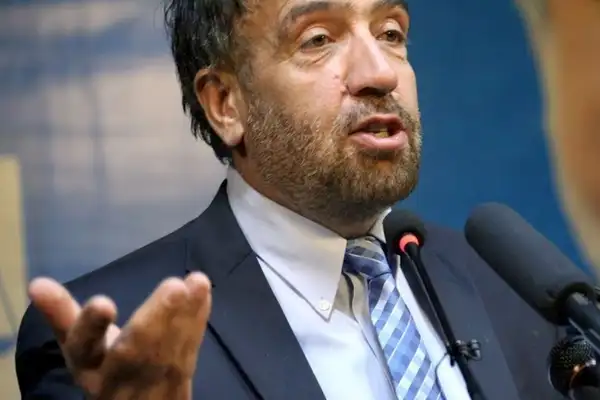 د طالبانو د واکمنۍ پنځه کاله؛ فضل احمد معنوي وایي د دې ډلې د مشروعیت کړکېچ لا ژور شوی
