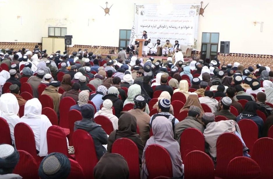  ملا خیرالله خیرخواه وايي ځوانان سرمايه ده وطن دې نه پرېږدي 