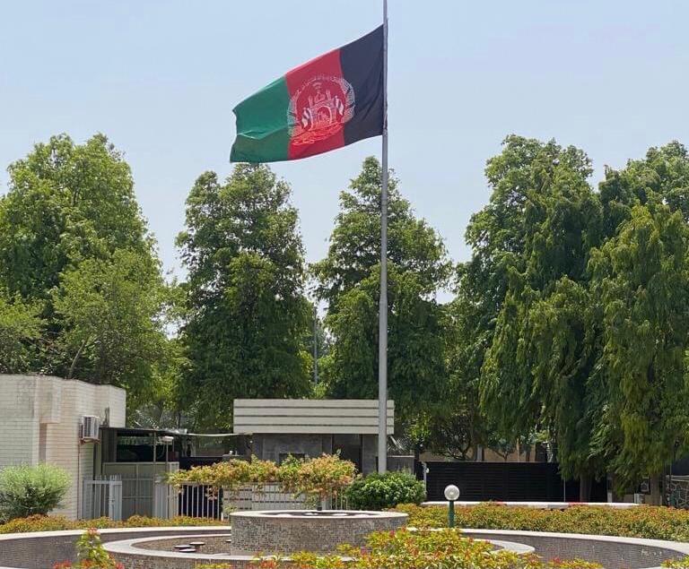 په هند کې د افغانستان اسلامي جمهوریت سفارت وتړل شو	