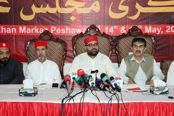 اېمل ولي خان: طالبان د وسلې په زور راغلي،که د خلکو په رایه واک ته راشي موږ یې هم ملاتړ کوو