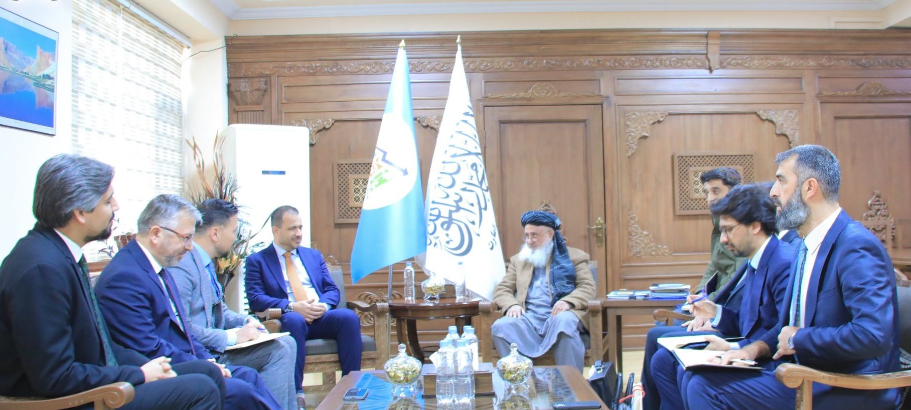 ترکیې د افغانستان له زلزله‌ځپلو سره د زرو ټنو بشري مرستو ژمنه وکړه