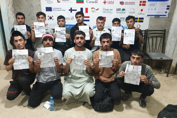 د پاکستان او عراق له بندخونو تر ۲۰۰ ډېر افغان بندیان ازاد شول