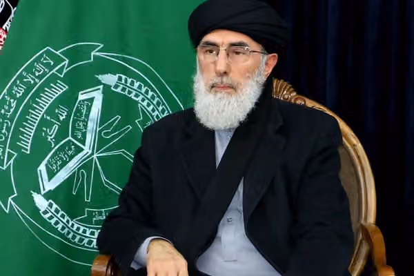 حکمتیار از اعضای حزب اسلامی خواست با طالبان قطع رابطه کنند