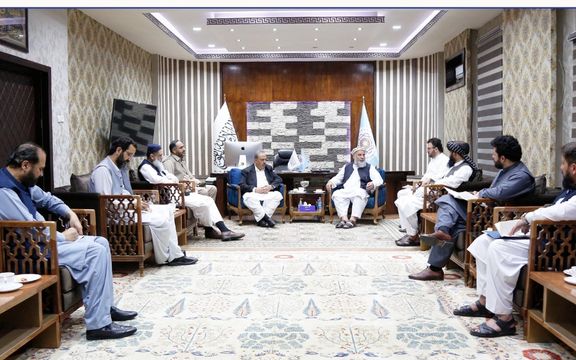 وزیر صنعت طالبان و نماینده پاکستان درباره مشکلات تاجران افغان در بندر کراچی گفتوگو کردند