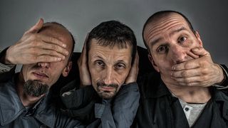 طنز سیاسی؛ اوج رضایت مردم از حکومت "قرآن"