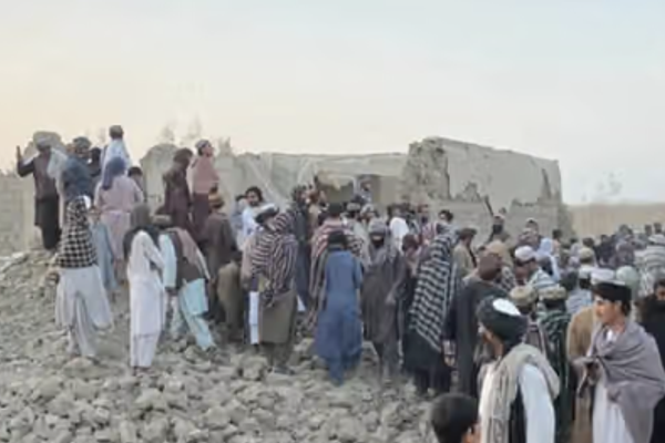 باكستان تقصف كنر وهلمند