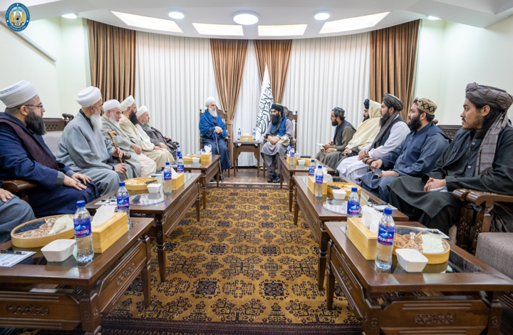 هیئت روحانیون ترکیه‌ای با مقام ارشد تحت تحریم بین‌المللی طالبان در کابل دیدار کرد