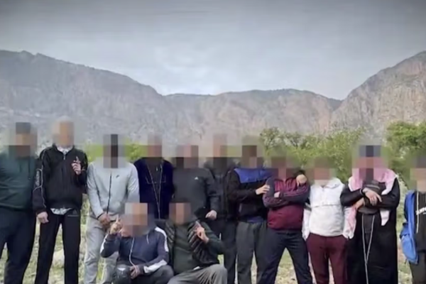 أوزبكستان تقبض على 20 عنصراً من جماعة إرهابية قرب الحدود مع أفغانستان