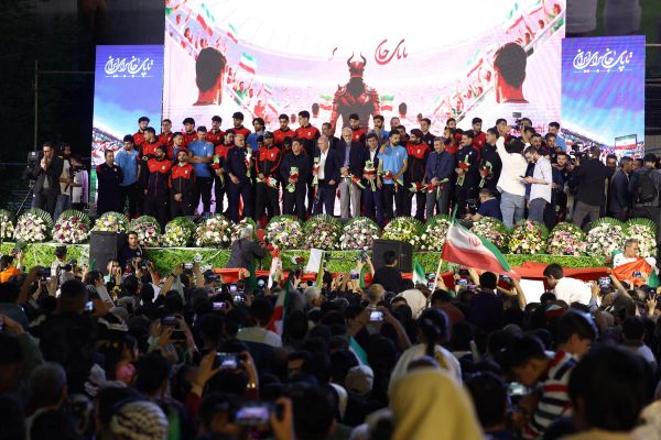 ایران با وجود نگرانیها درباره ویزا، مراسم بدرقه تیم ملی به جام جهانی را برگزار کرد