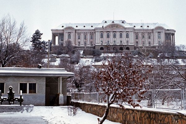 اکثریت: نننۍ افراطي ډلې د بهرنیو استخباراتي مدرسو او جګړهییزو تګلارو زېږنده دي