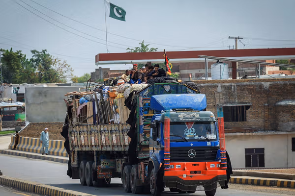 شمار افغانهای بازگشته از پاکستان به ۸۲۸ هزار نفر رسیده است