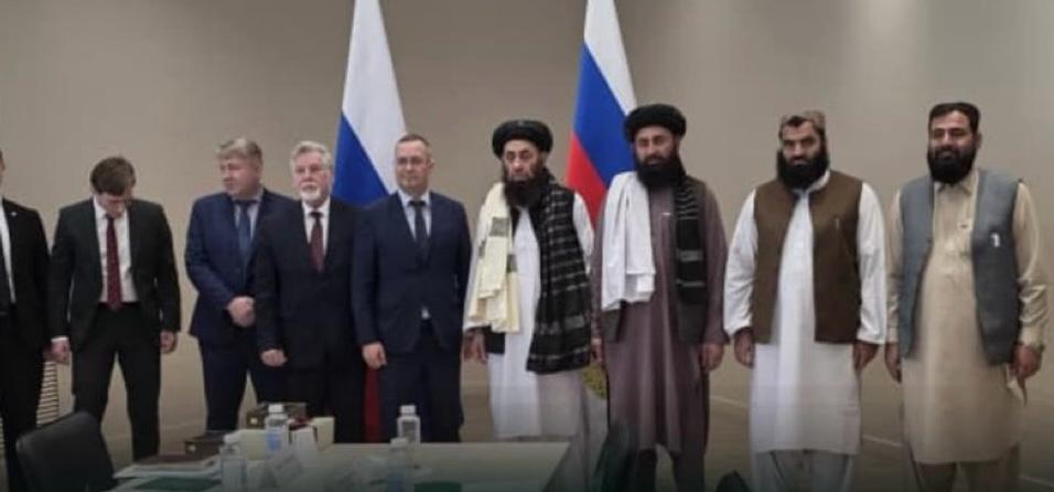 د طالبانو د کرنې وزیر په روسیه کې له افغان سوداګرو سره لیدلي