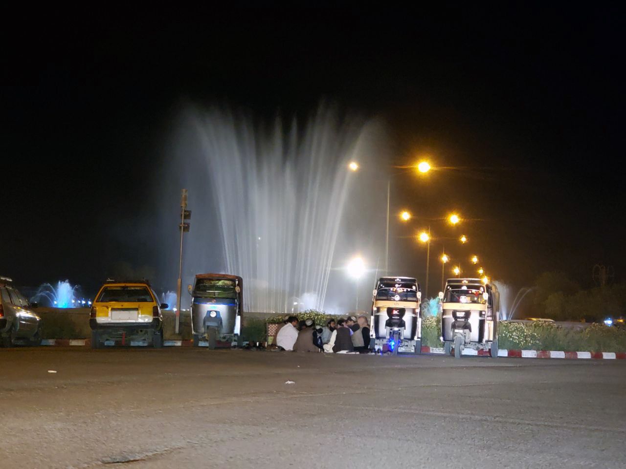 کندهار عينومېنې ښارګوتی، ځوانان د شپې تر ناوخته مجلسونه کوي