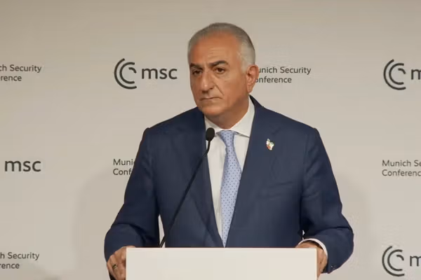 رضا پهلوی: با سرنگونی جمهوری اسلامی خلای قدرت ایجاد نخواهد شد