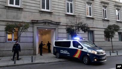 د هسپانیا پولیسو د انساني قاچاق کوونکو ډله نیولې او ۴۸ ښځې یې ترې ژغورلې دي