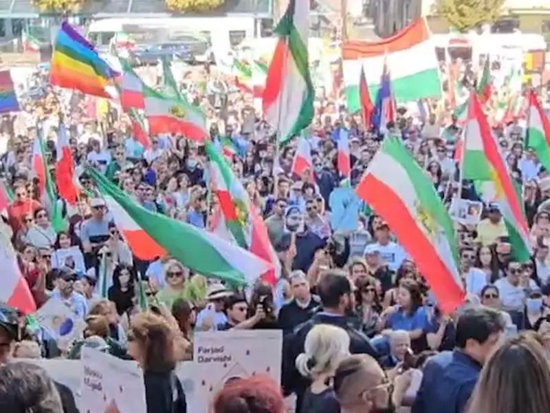 سالگرد کشته شدن مهسا امینی؛ سه وزیر کانادا در تظاهرات ایرانیان در این کشور حضور یافتند